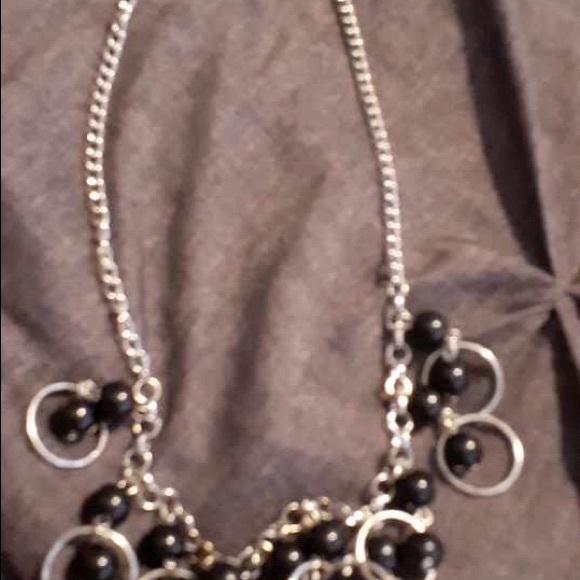 Jewelry - Picture 5 of 5